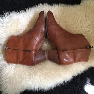 ISABEL MARANT DICKER BOOTS SIZE 8/8.5 FREE PEOPLE